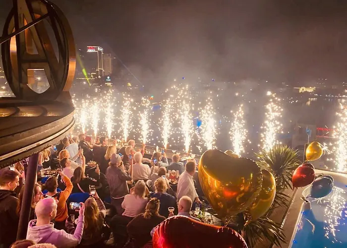 Lucien Hanoi Lakeside Hotel & Rooftop